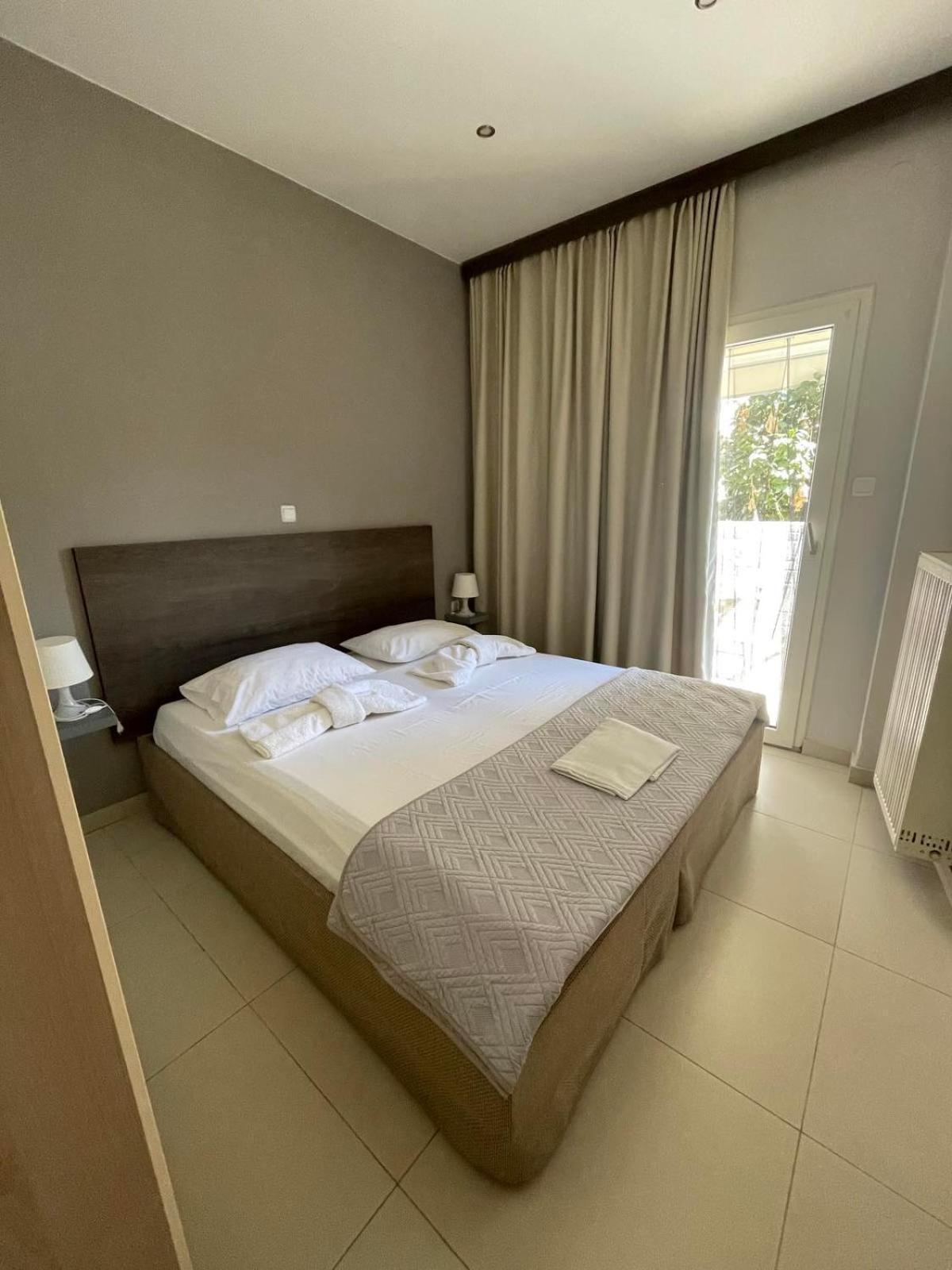 Errica Apartment Preveza Bagian luar foto